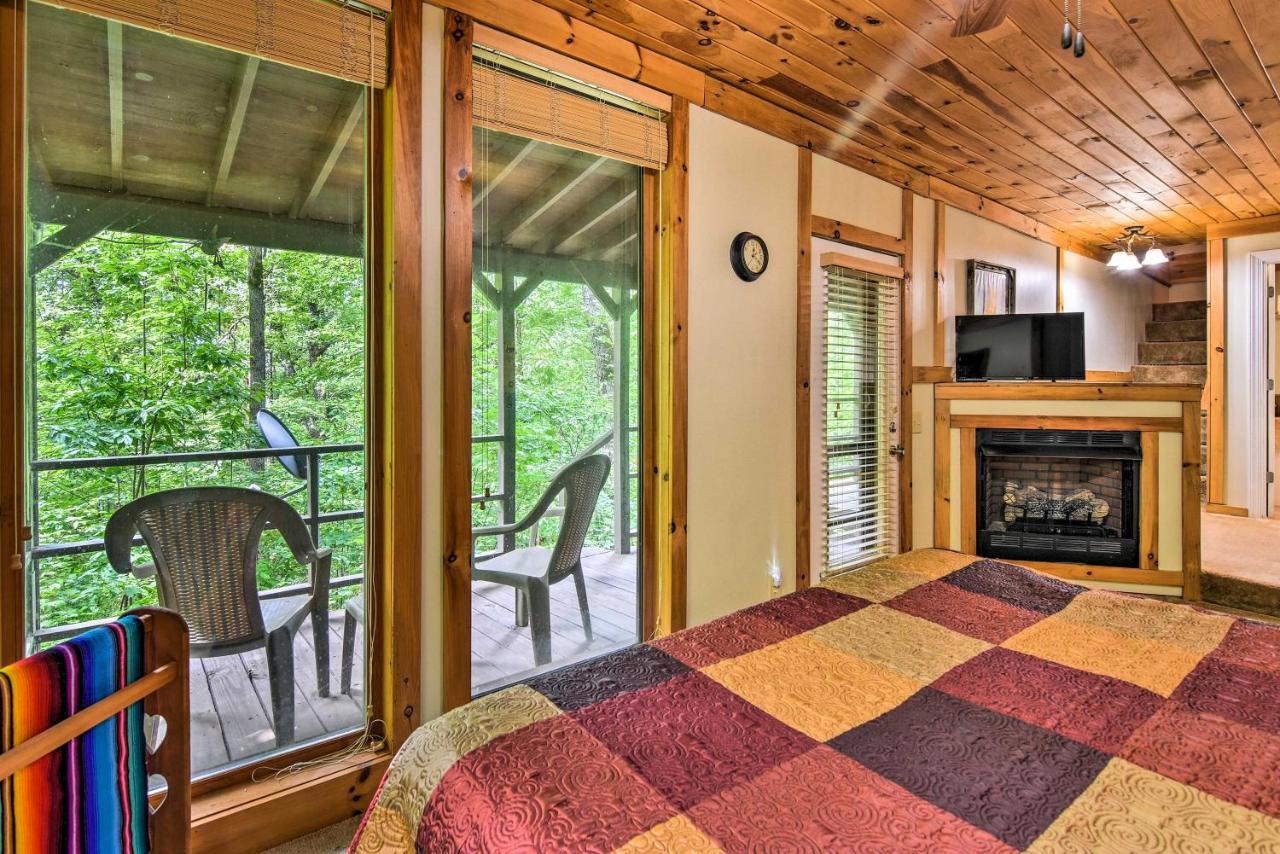 Robbinsville Cabin With Deck 3 Mi To Fontana Lake! المظهر الخارجي الصورة