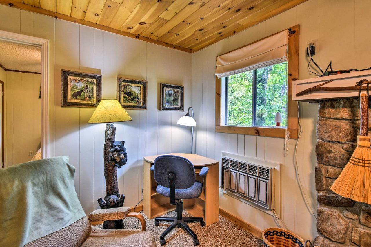 Robbinsville Cabin With Deck 3 Mi To Fontana Lake! المظهر الخارجي الصورة